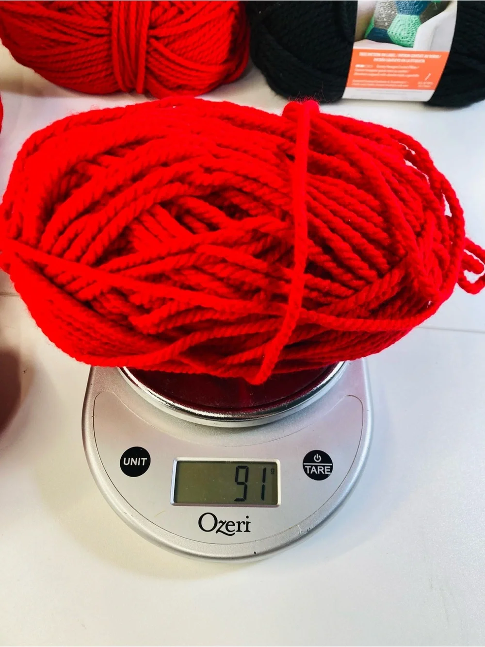 684g / 24.13 oz Bernat Softee Chunky Yarn Bundle in 6 Red & 1 Black 100% Acrylic